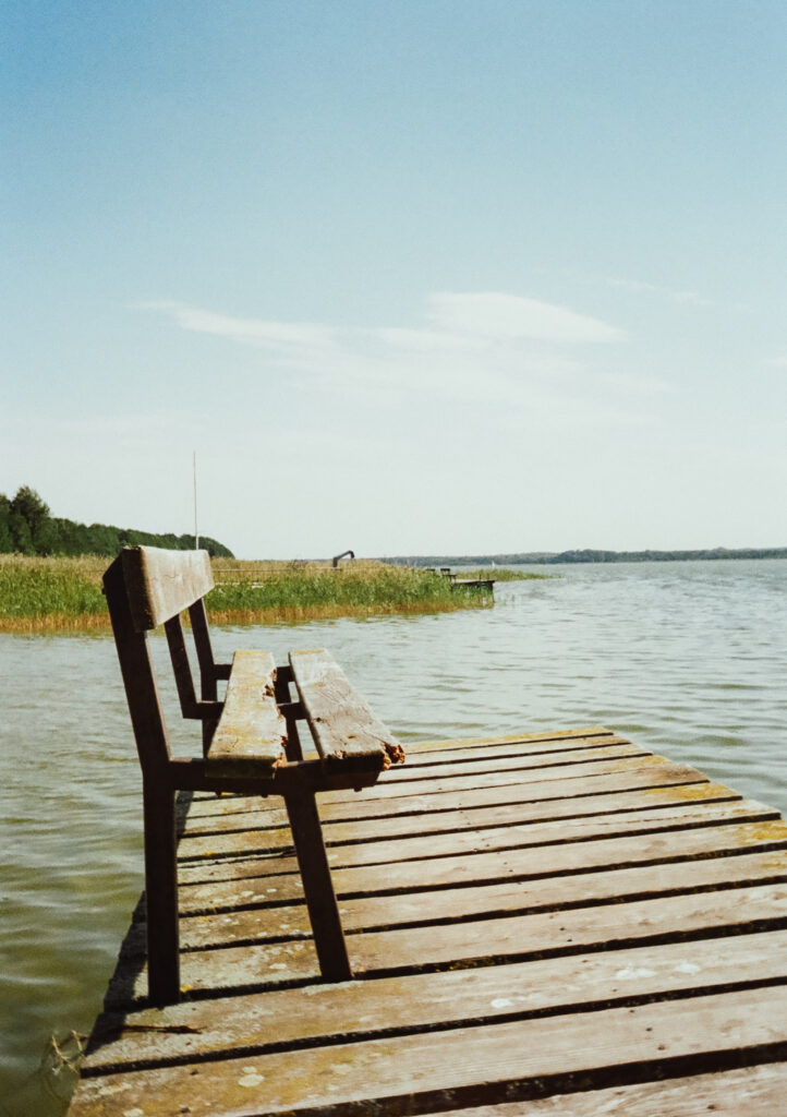Ławka na pomoście